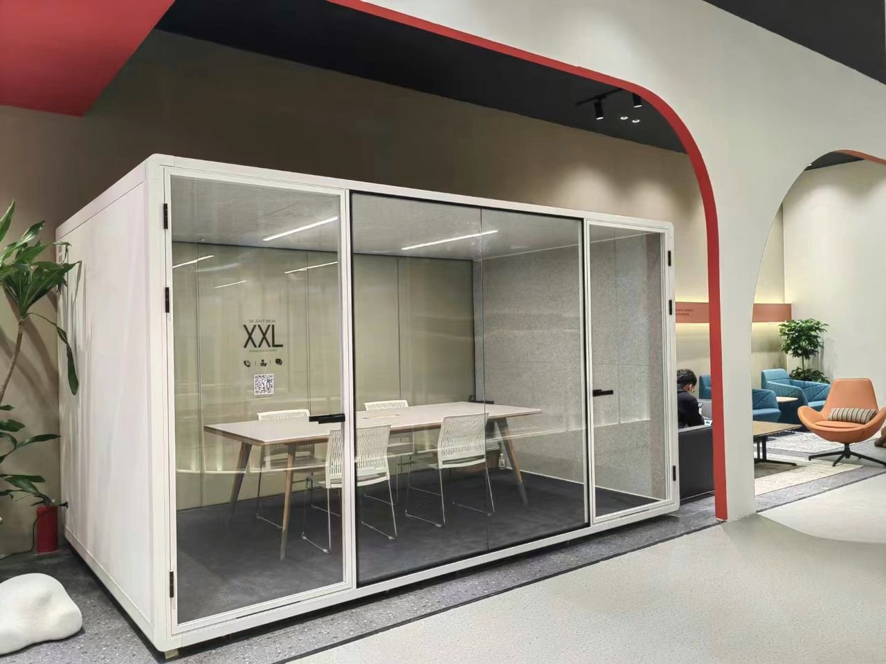 Titan XXL Architectural Pod